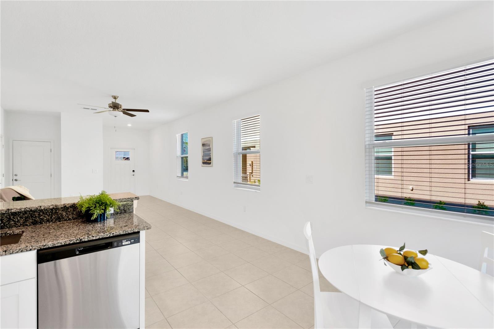 LITTLE LAKE THOMAS - Residential Lease