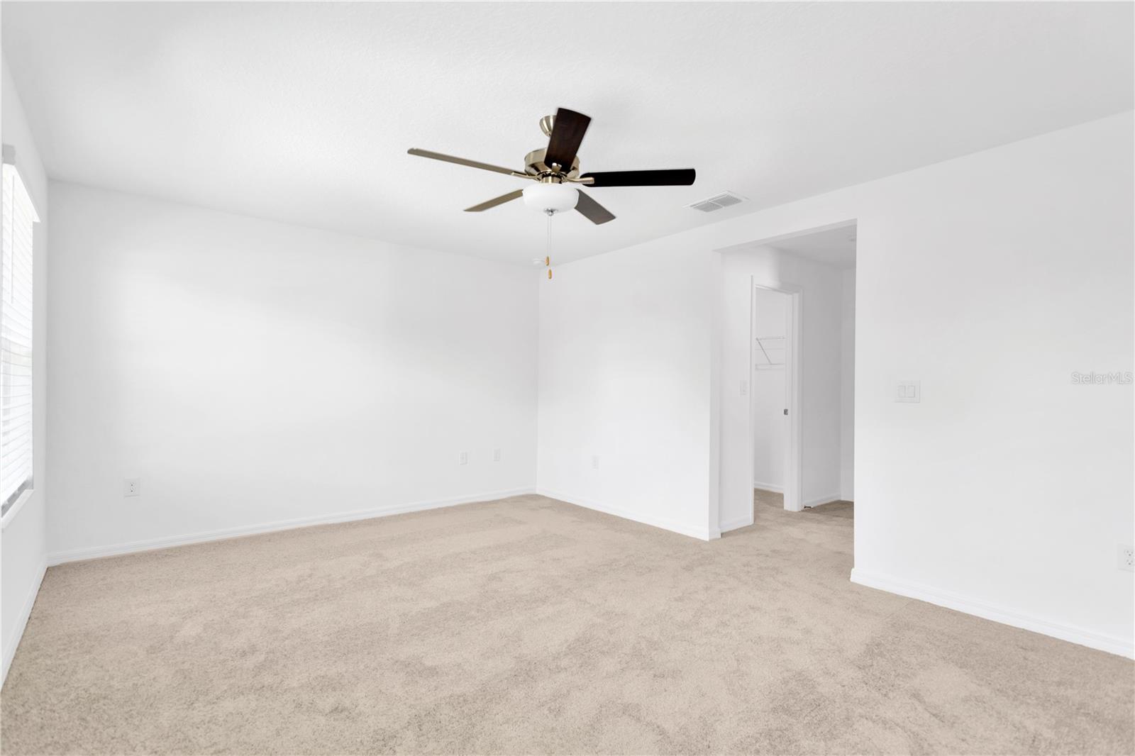 LITTLE LAKE THOMAS - Residential Lease