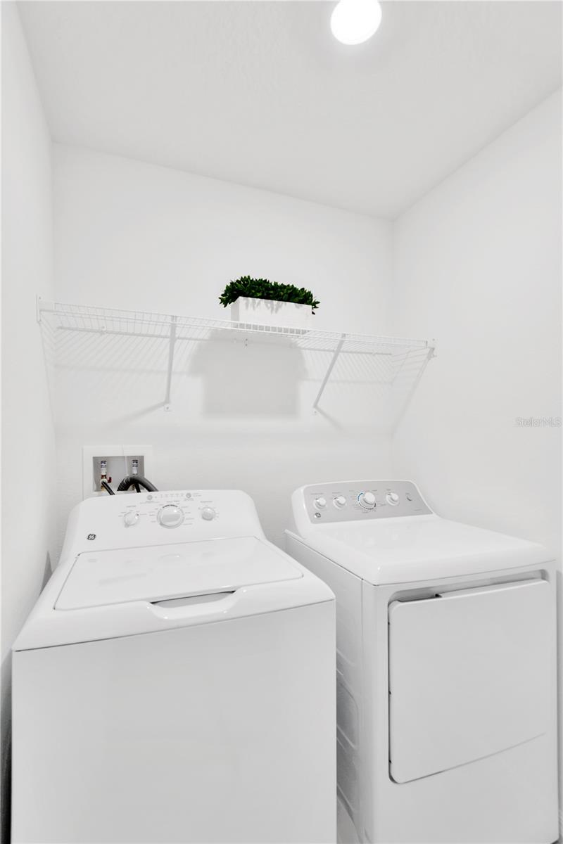 LITTLE LAKE THOMAS - Residential Lease