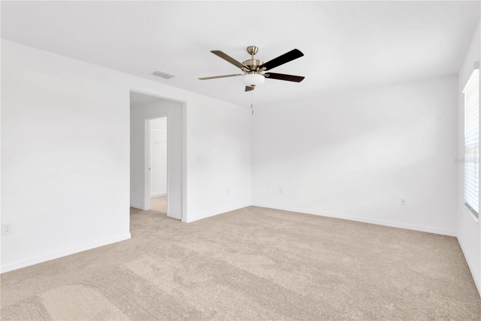 LITTLE LAKE THOMAS - Residential Lease