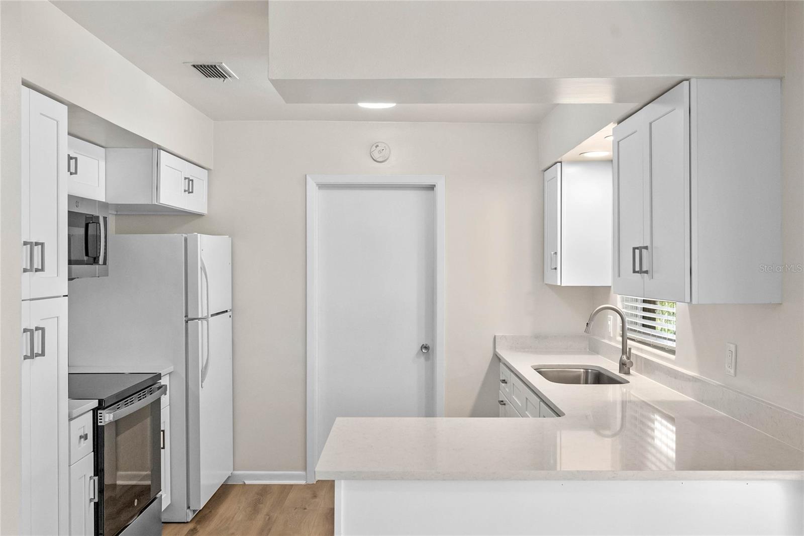 OAKLAND ESTATES 1ST SEC - Residential