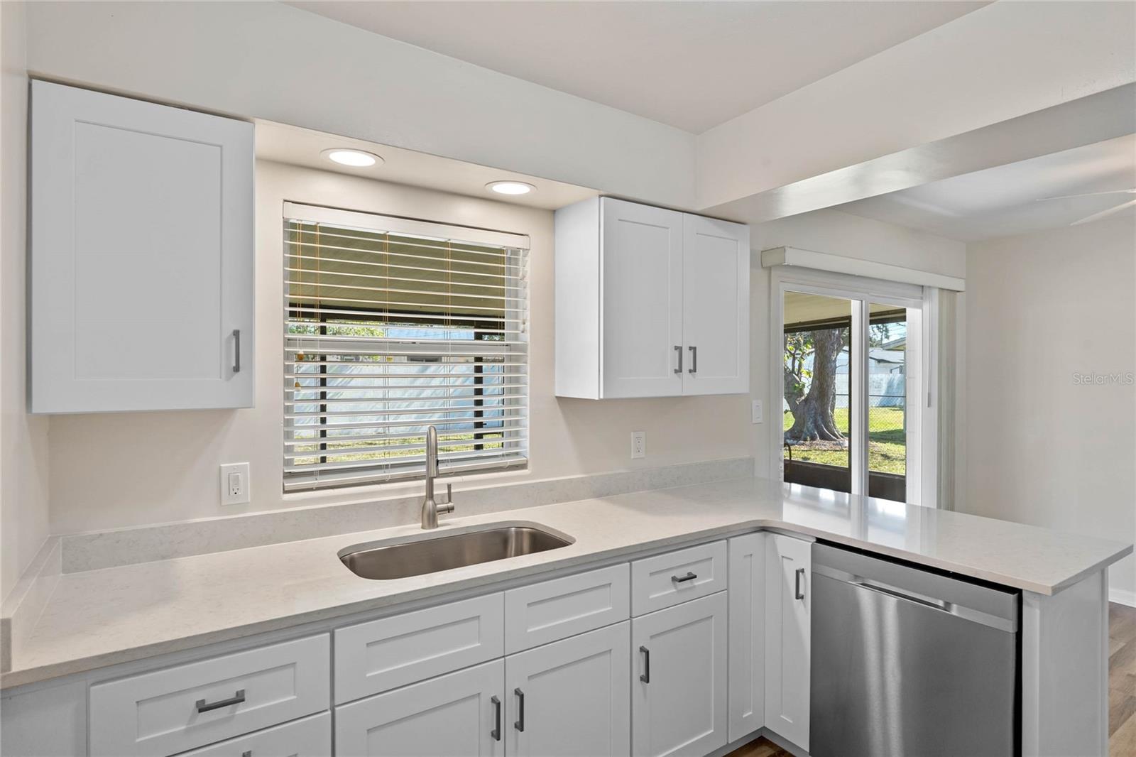 OAKLAND ESTATES 1ST SEC - Residential