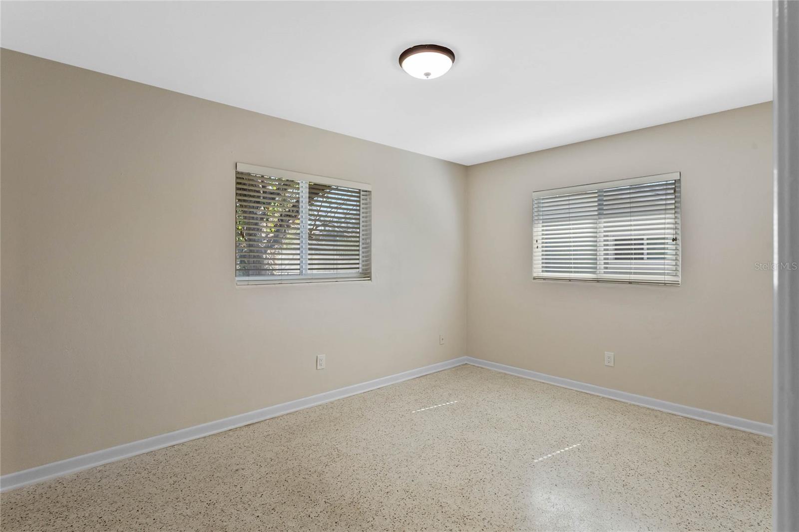 OAKLAND ESTATES 1ST SEC - Residential