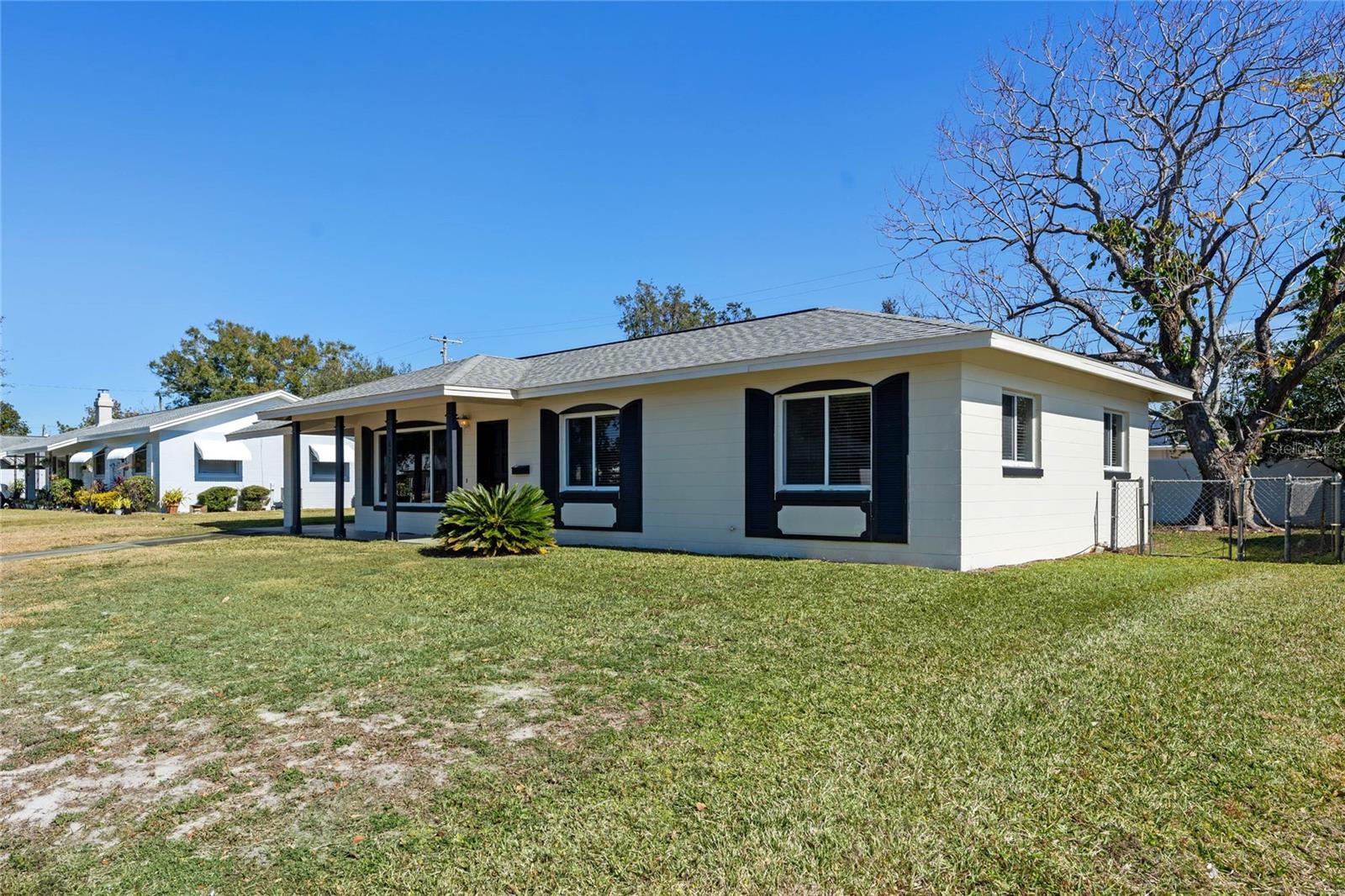 OAKLAND ESTATES 1ST SEC - Residential