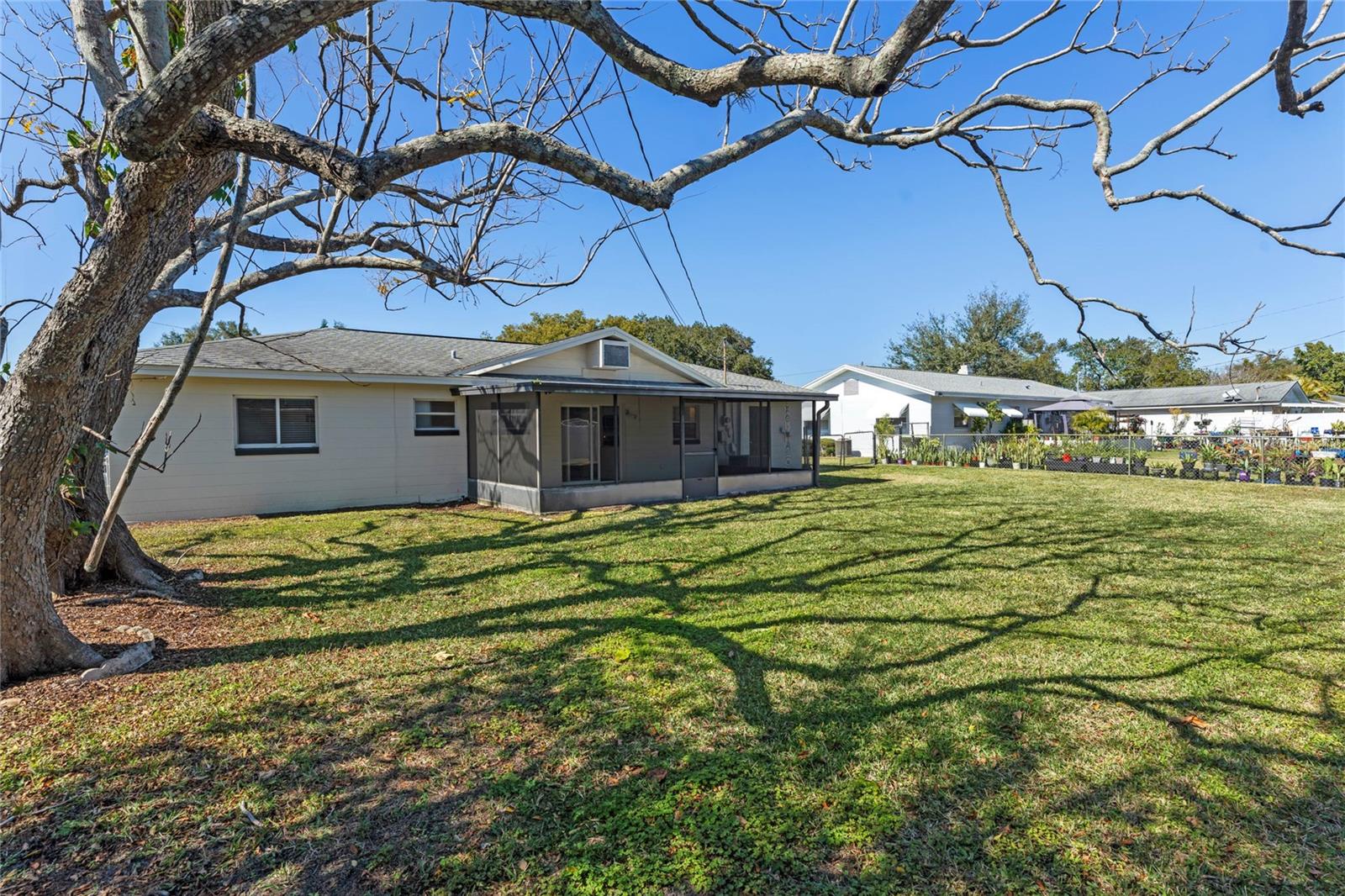 OAKLAND ESTATES 1ST SEC - Residential