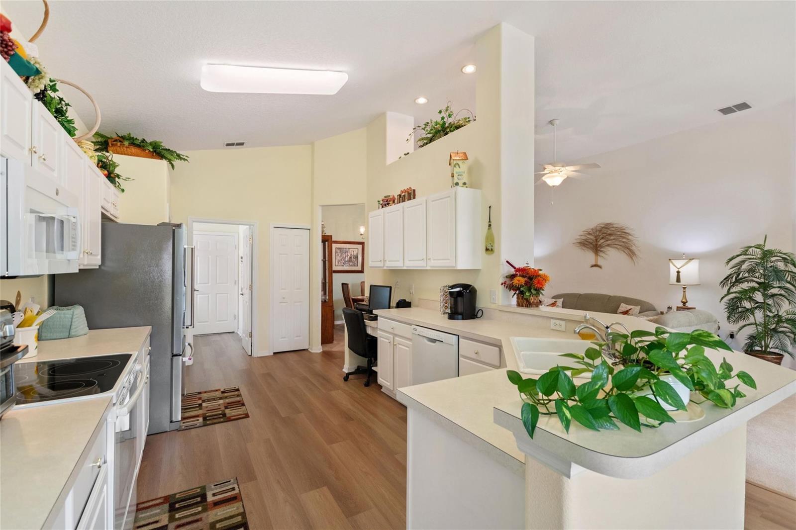 RIDGEWOOD LAKES VILLAGE 06 - Residential