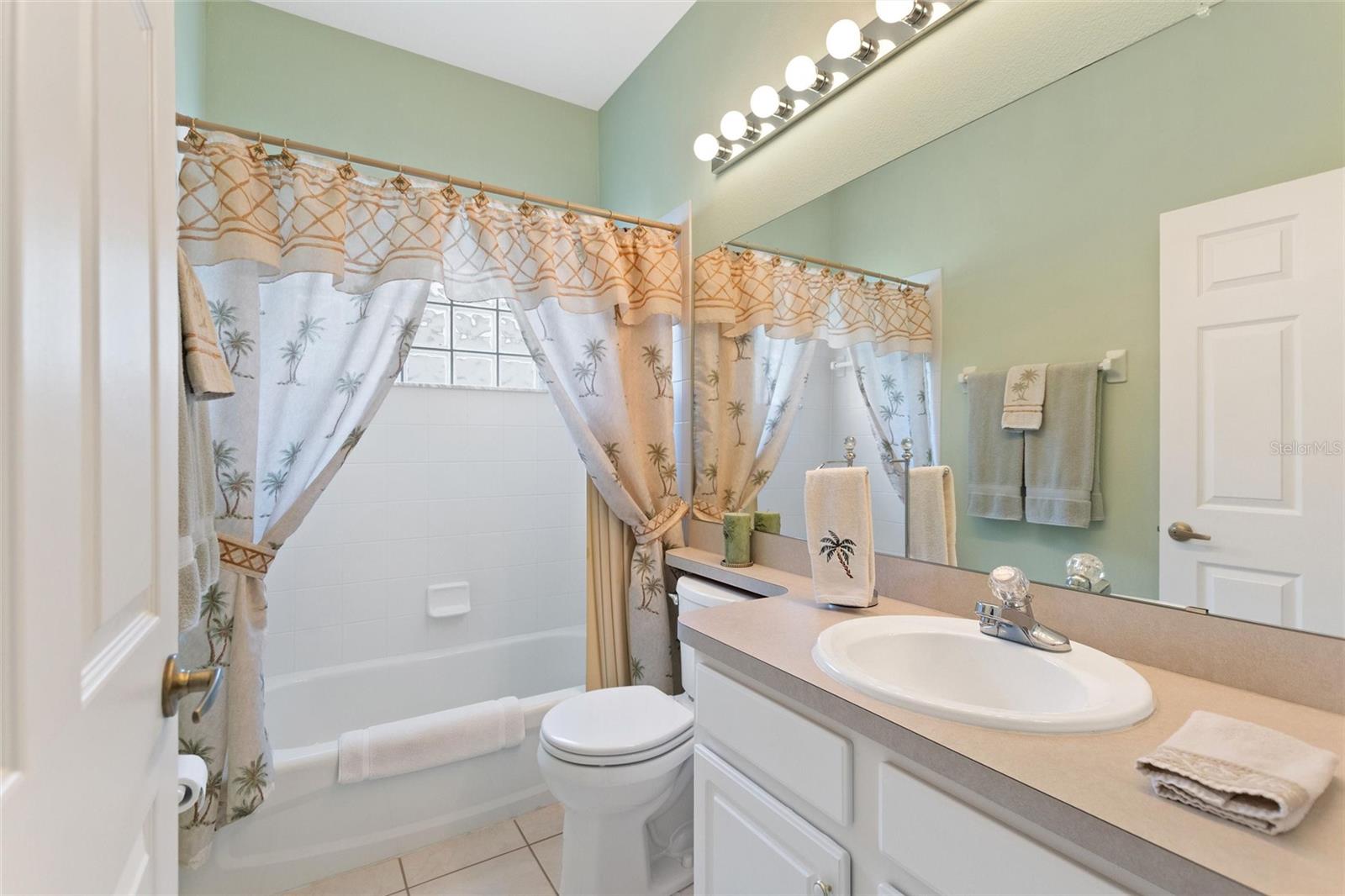 RIDGEWOOD LAKES VILLAGE 06 - Residential