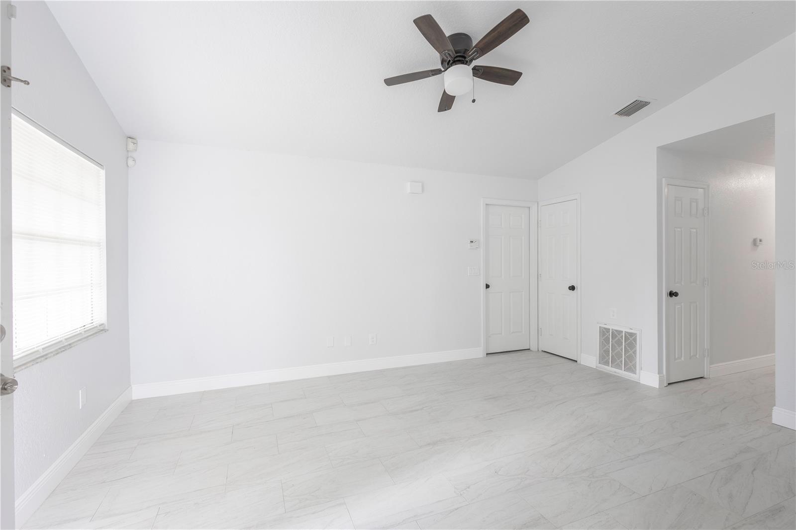 13 N OBSERVATORY DRIVE