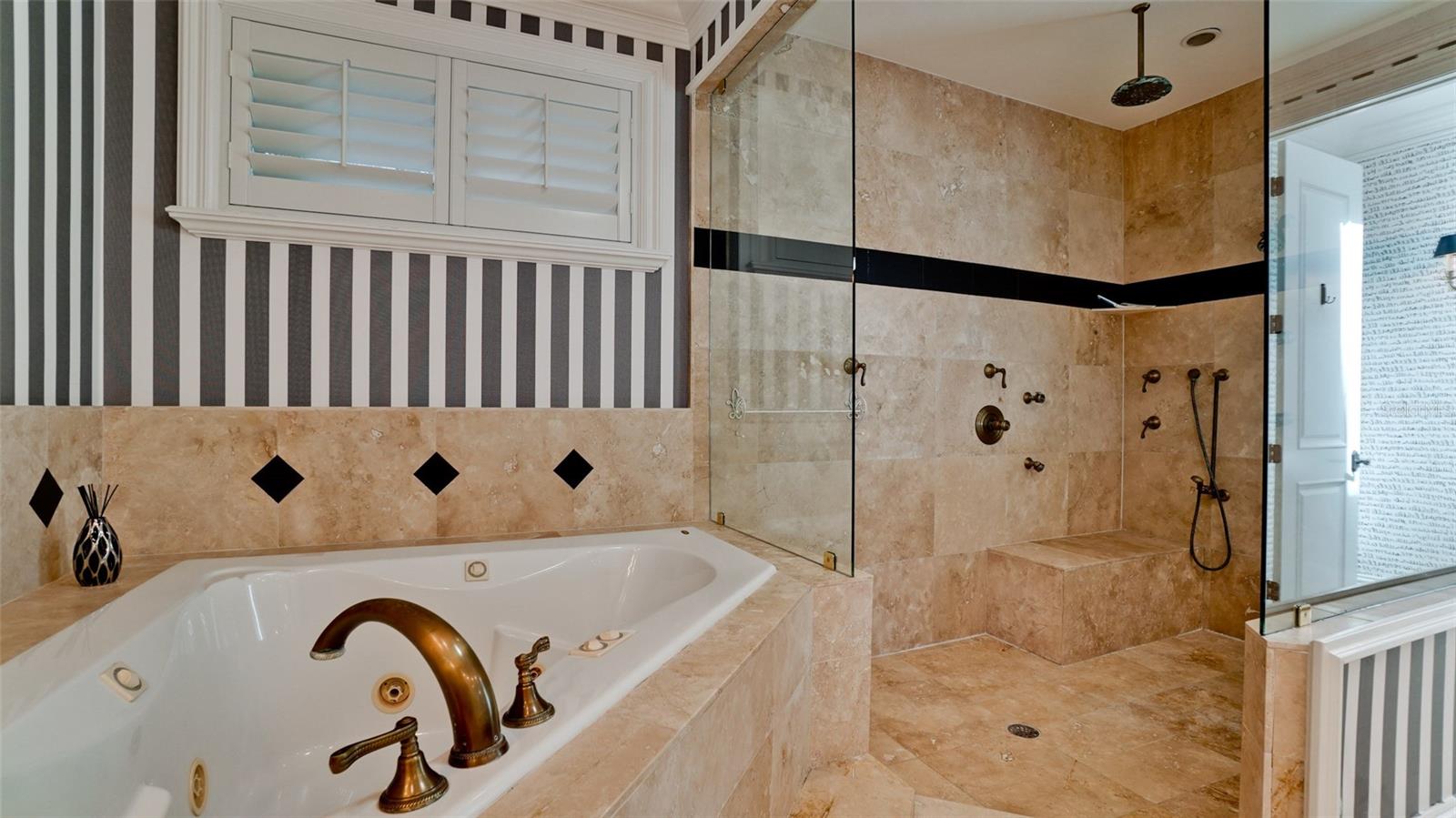 OCEAN VIEW - Residential