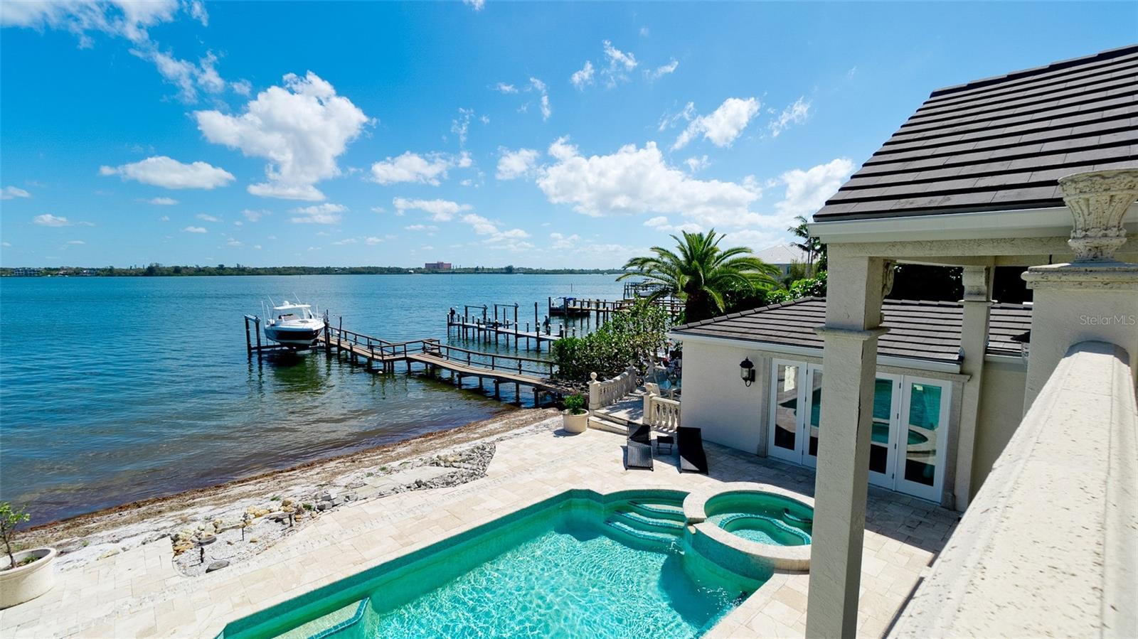 OCEAN VIEW - Residential