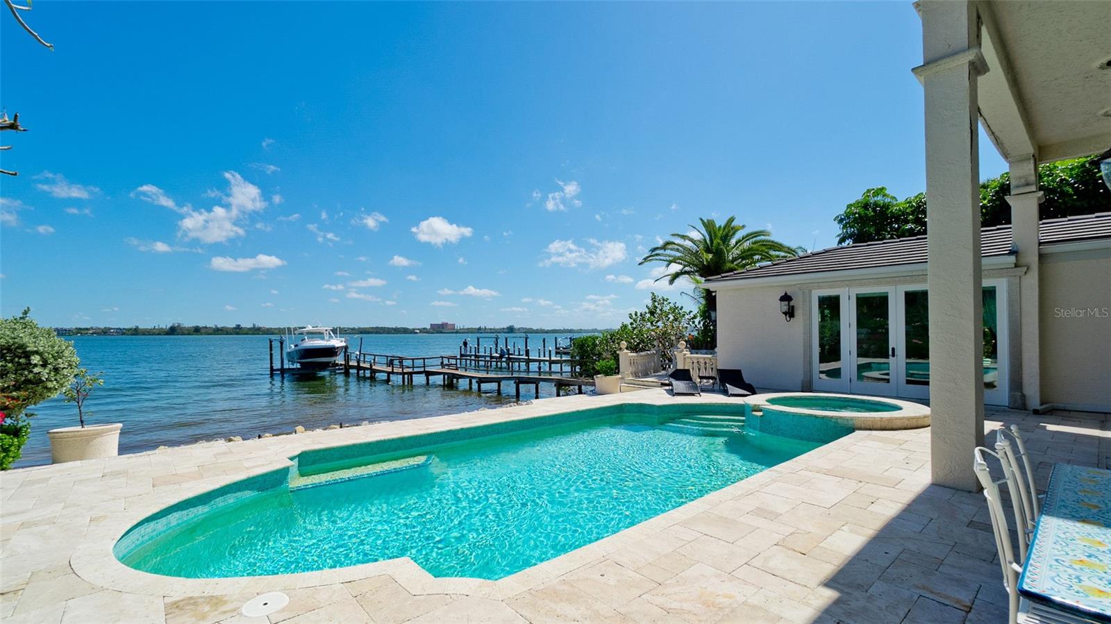 OCEAN VIEW - Residential