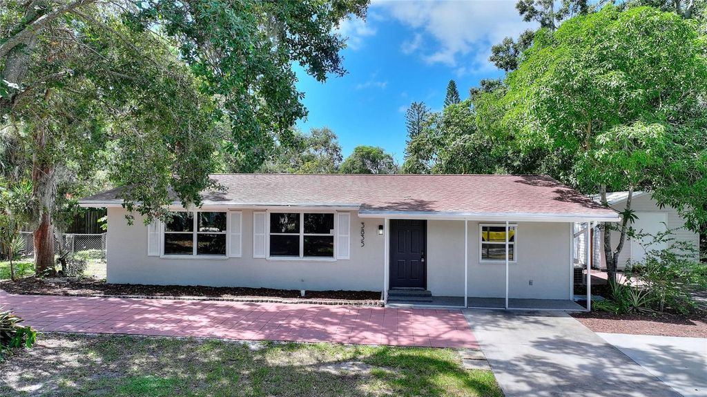 Photo of 3835 Rilma Avenue, Sarasota, FL 34234 (MLS # A4667116)