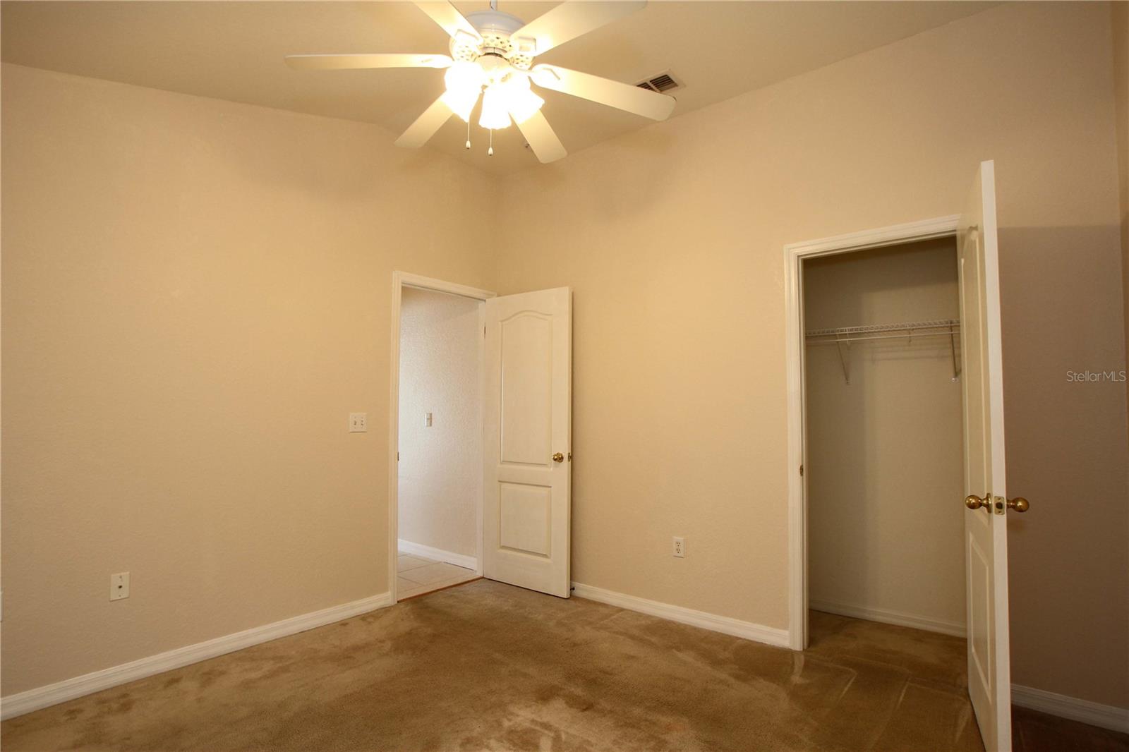 TWIN LAKES AT CHRISTINA - Residential