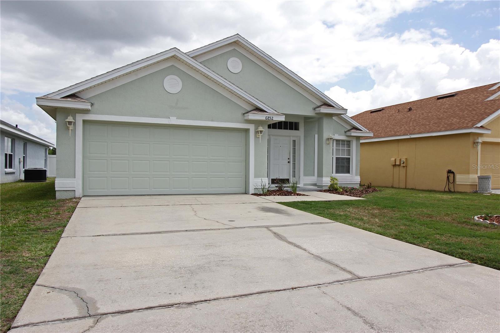 TWIN LAKES AT CHRISTINA - Residential