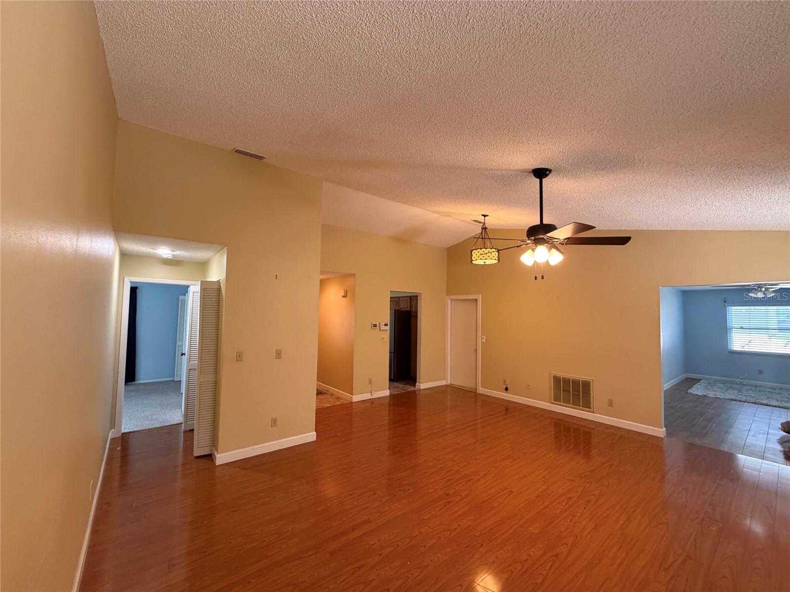 HIGHLAND LAKES UNIT FIFTEEN PH 1 - Residential