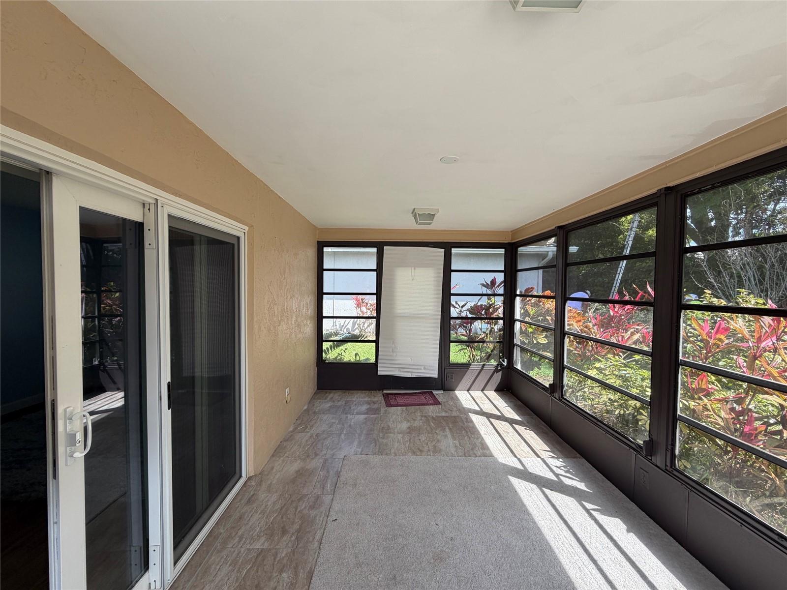 HIGHLAND LAKES UNIT FIFTEEN PH 1 - Residential