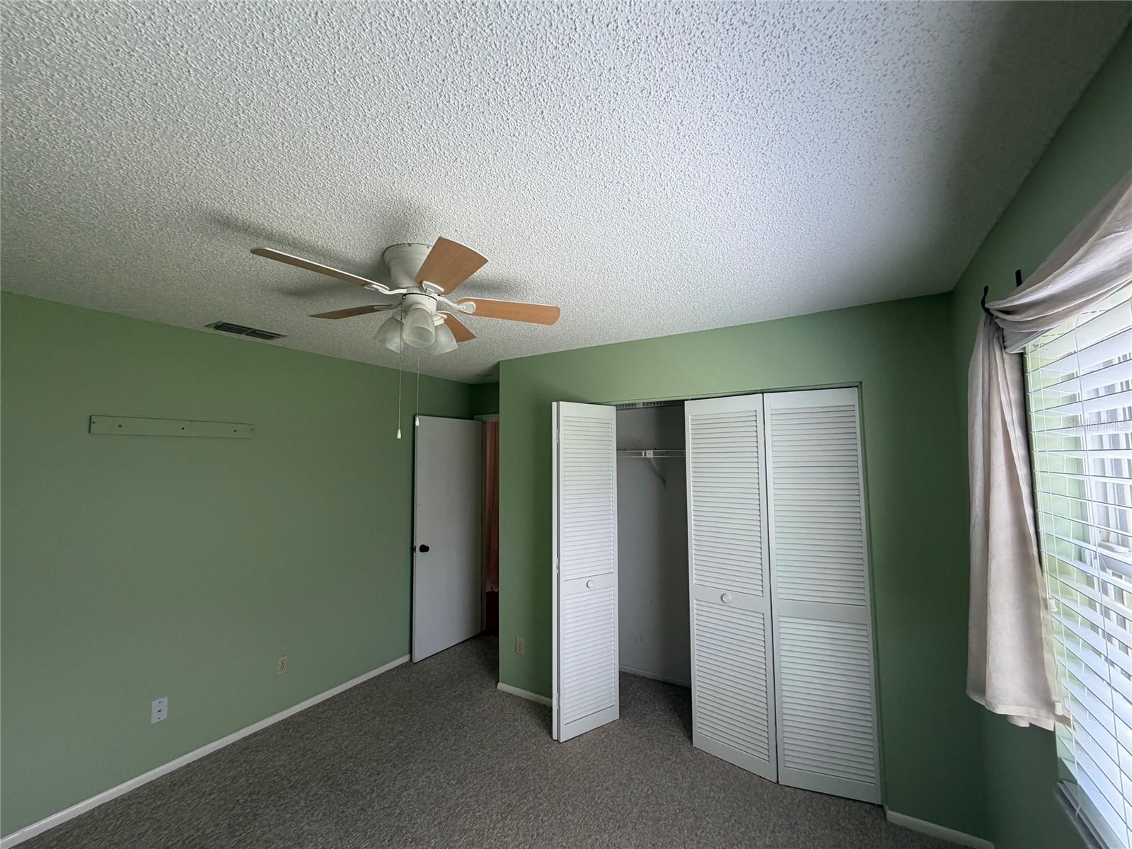 HIGHLAND LAKES UNIT FIFTEEN PH 1 - Residential