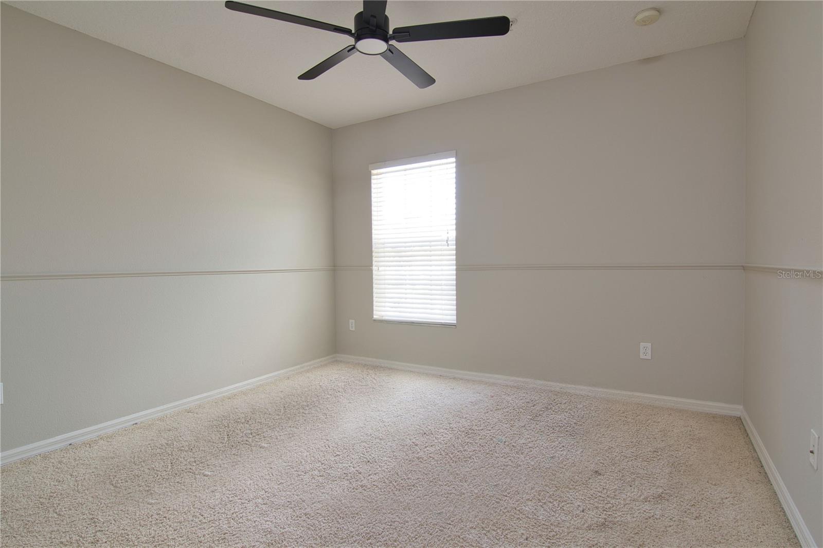 WEKIVA PARK TWNHMS - Residential Lease