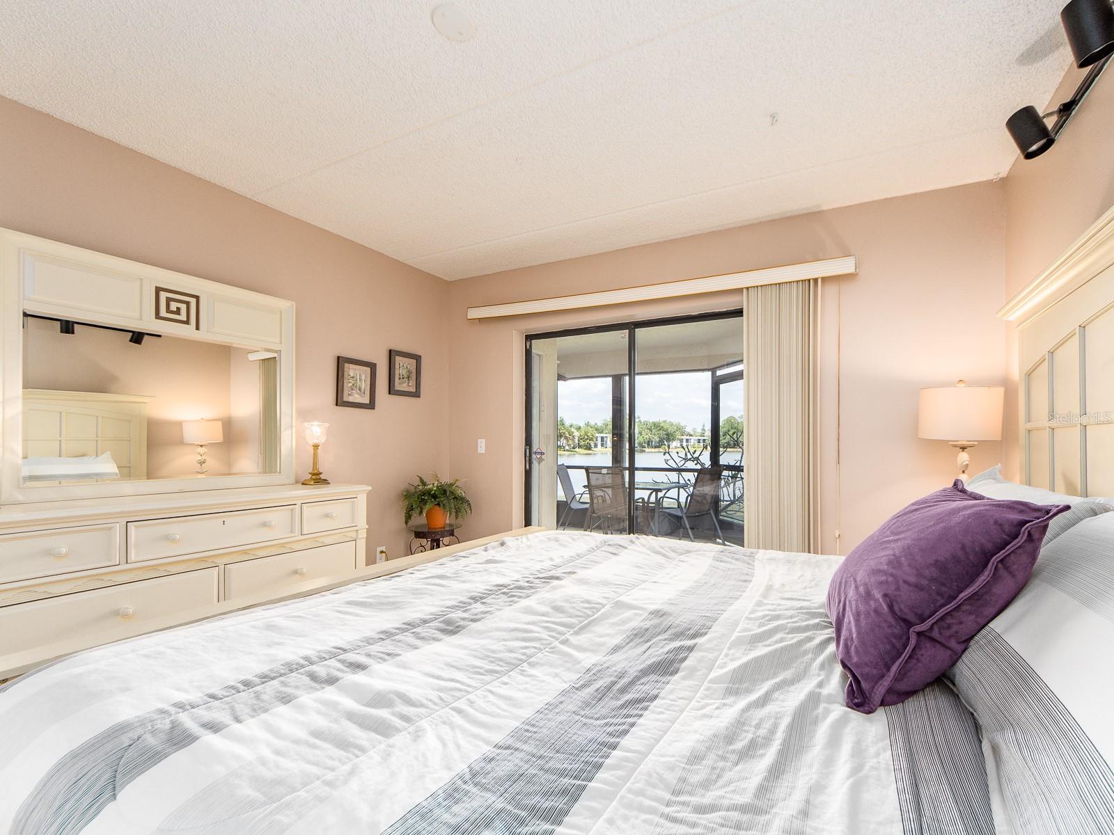 EAST LAKE WOODLANDS WOODLAKE RUN - Residential