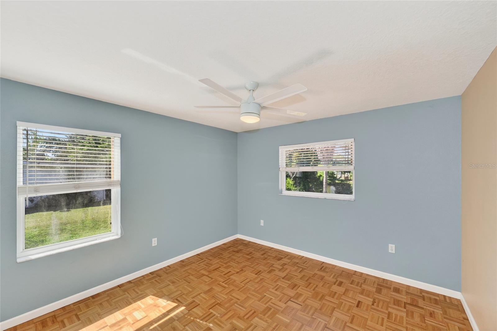 LAKEWOOD - Residential