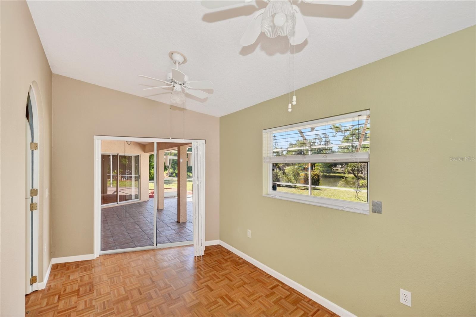 LAKEWOOD - Residential