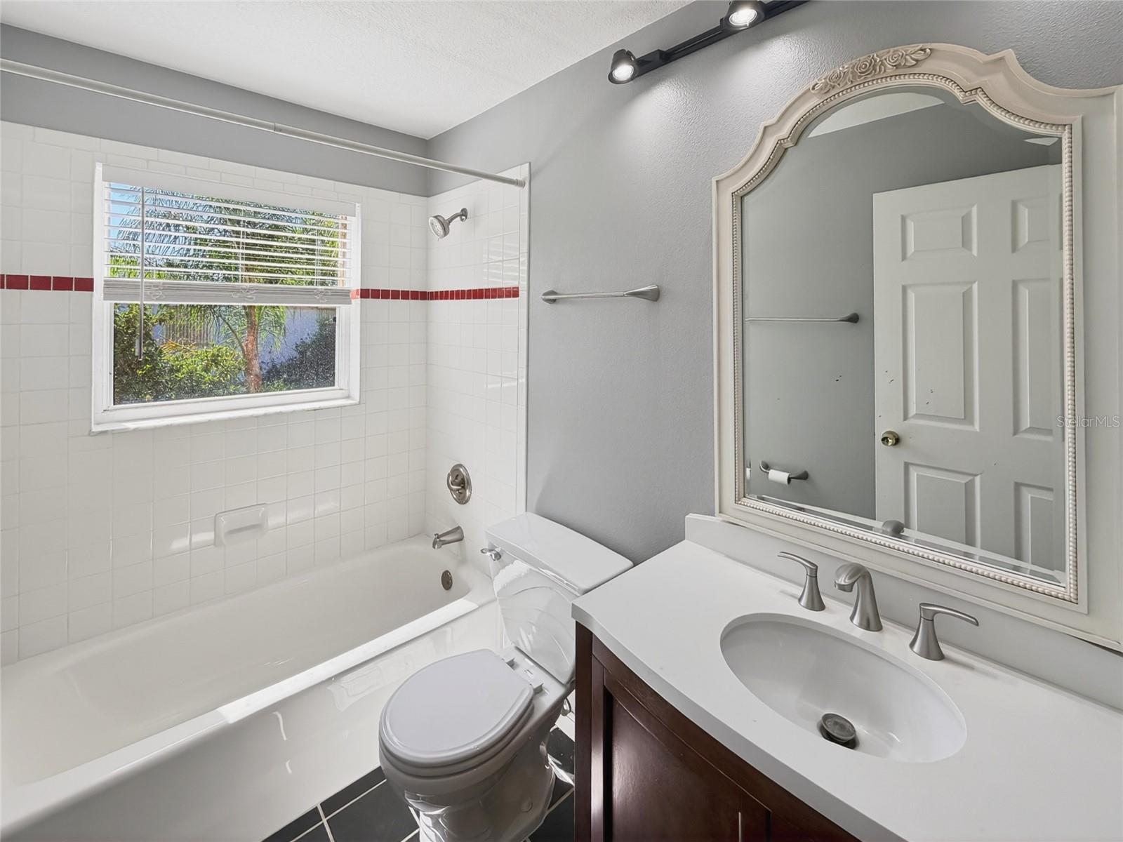 LAKEWOOD - Residential