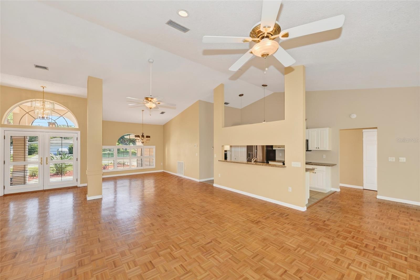 LAKEWOOD - Residential