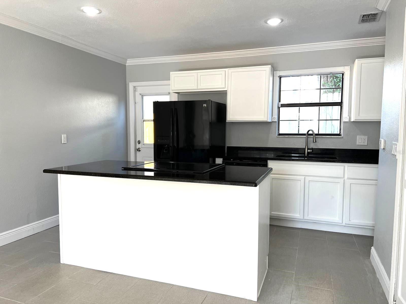 OAKLAND VILLAGE SEC 2 - Residential