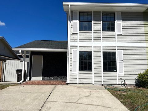 Photo of 453 Hemlock Street, Altamonte Springs, FL 32714 (MLS # O6383929)