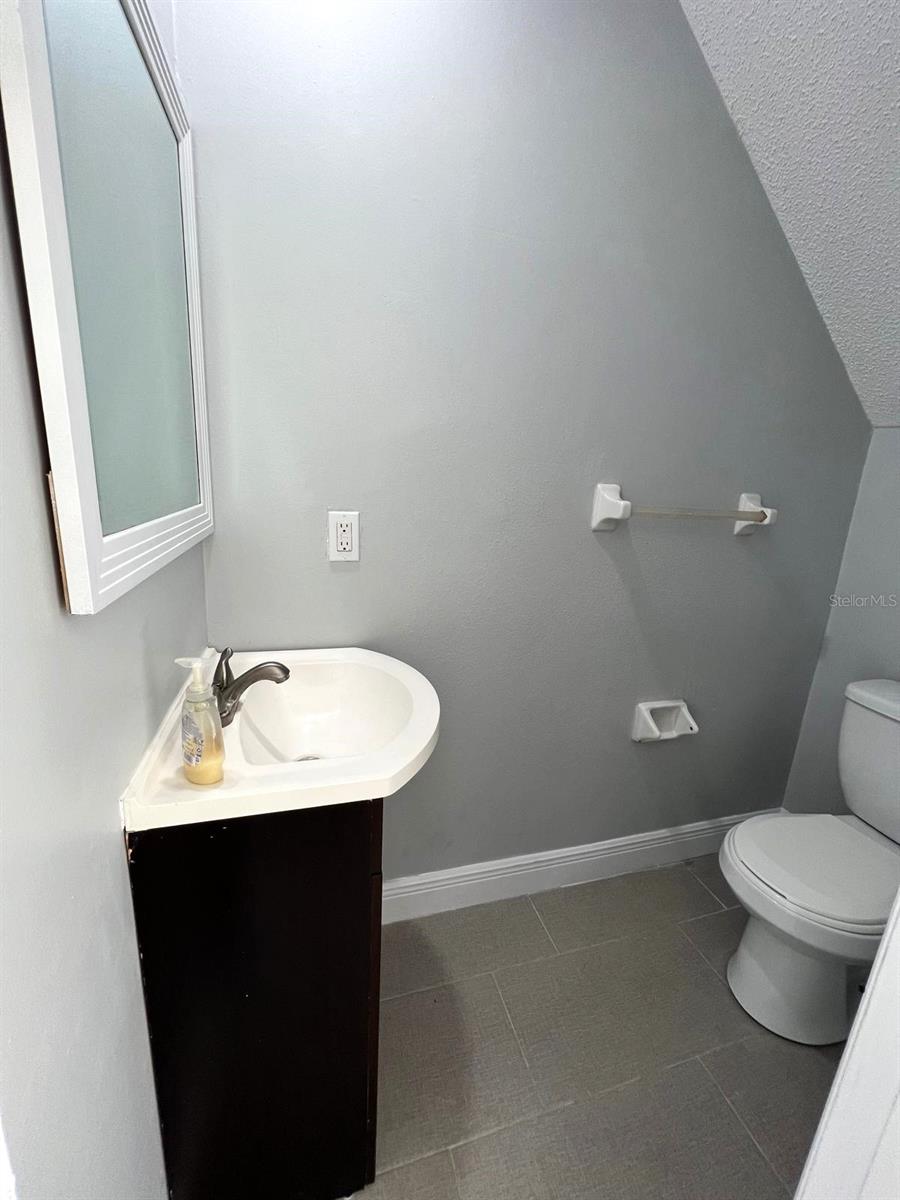 OAKLAND VILLAGE SEC 2 - Residential