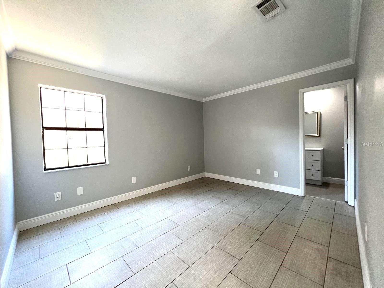 OAKLAND VILLAGE SEC 2 - Residential