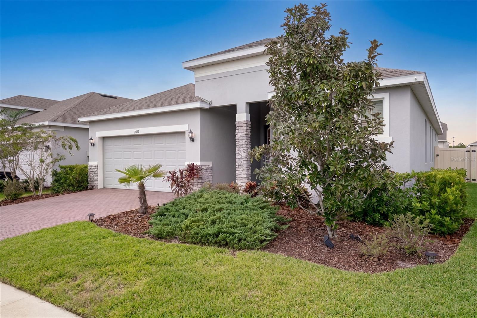 2913 BLUESTEM LANE