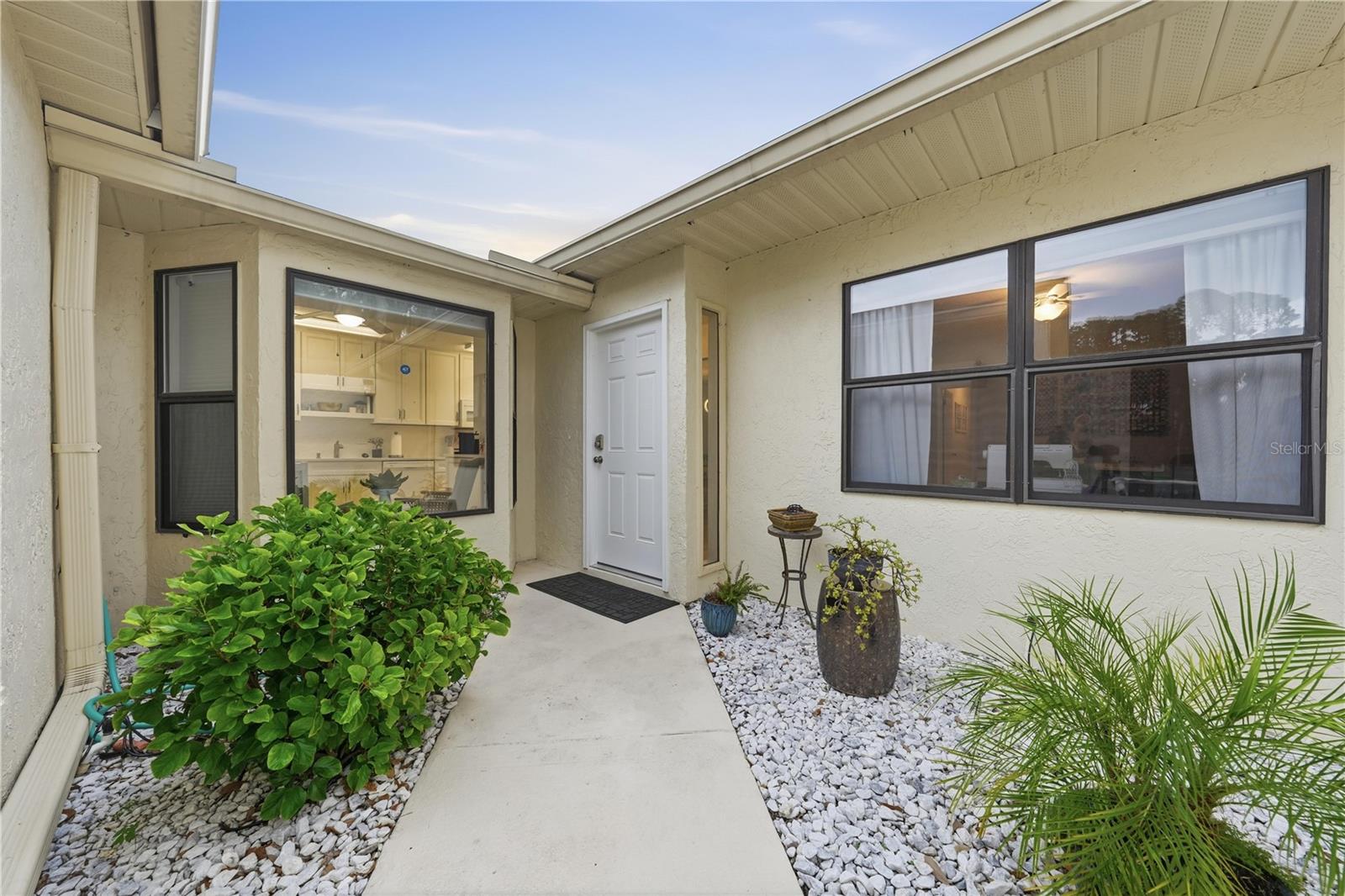 2226 CYPRESS COVE DRIVE