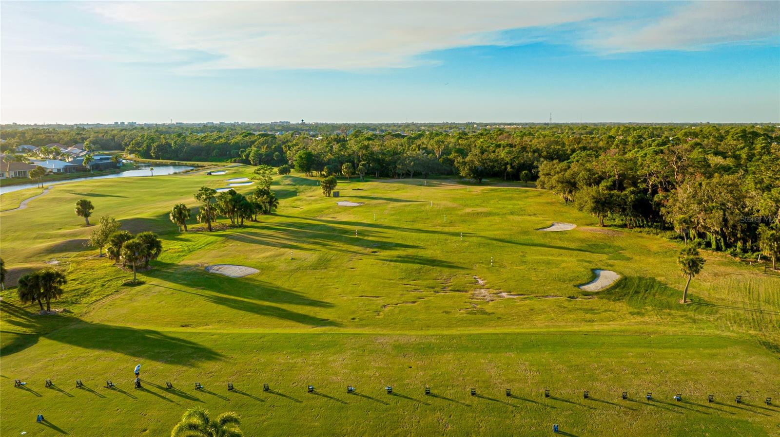 PELICAN POINTE GOLF & COUNTRY CLUB - Residential