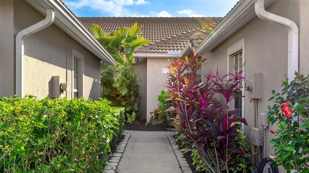 Photo of 1881 San Silvestro Drive, Venice, FL 34285 (MLS # A4675570)