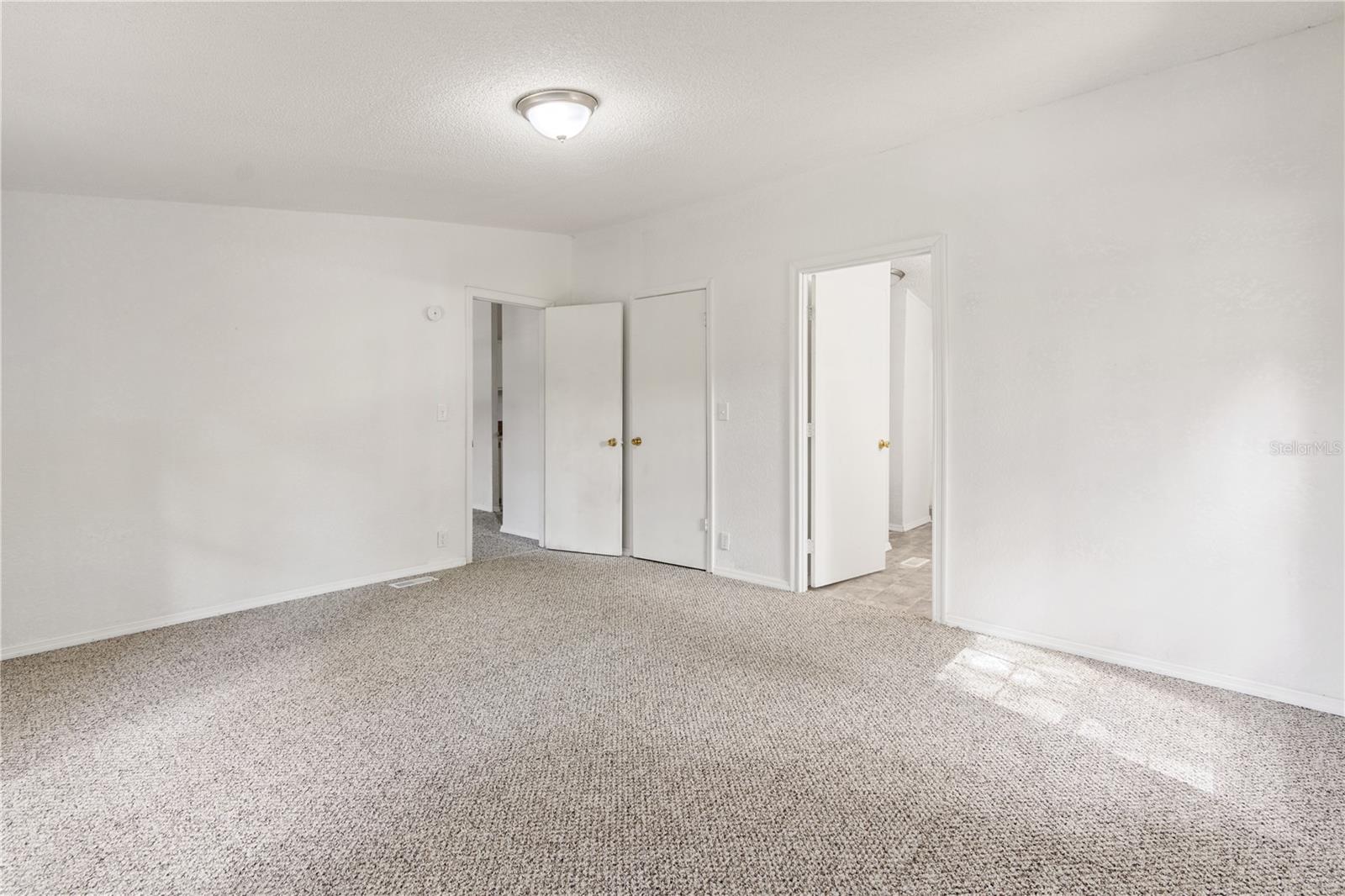 LAKE WEIR HEIGHTS - Residential