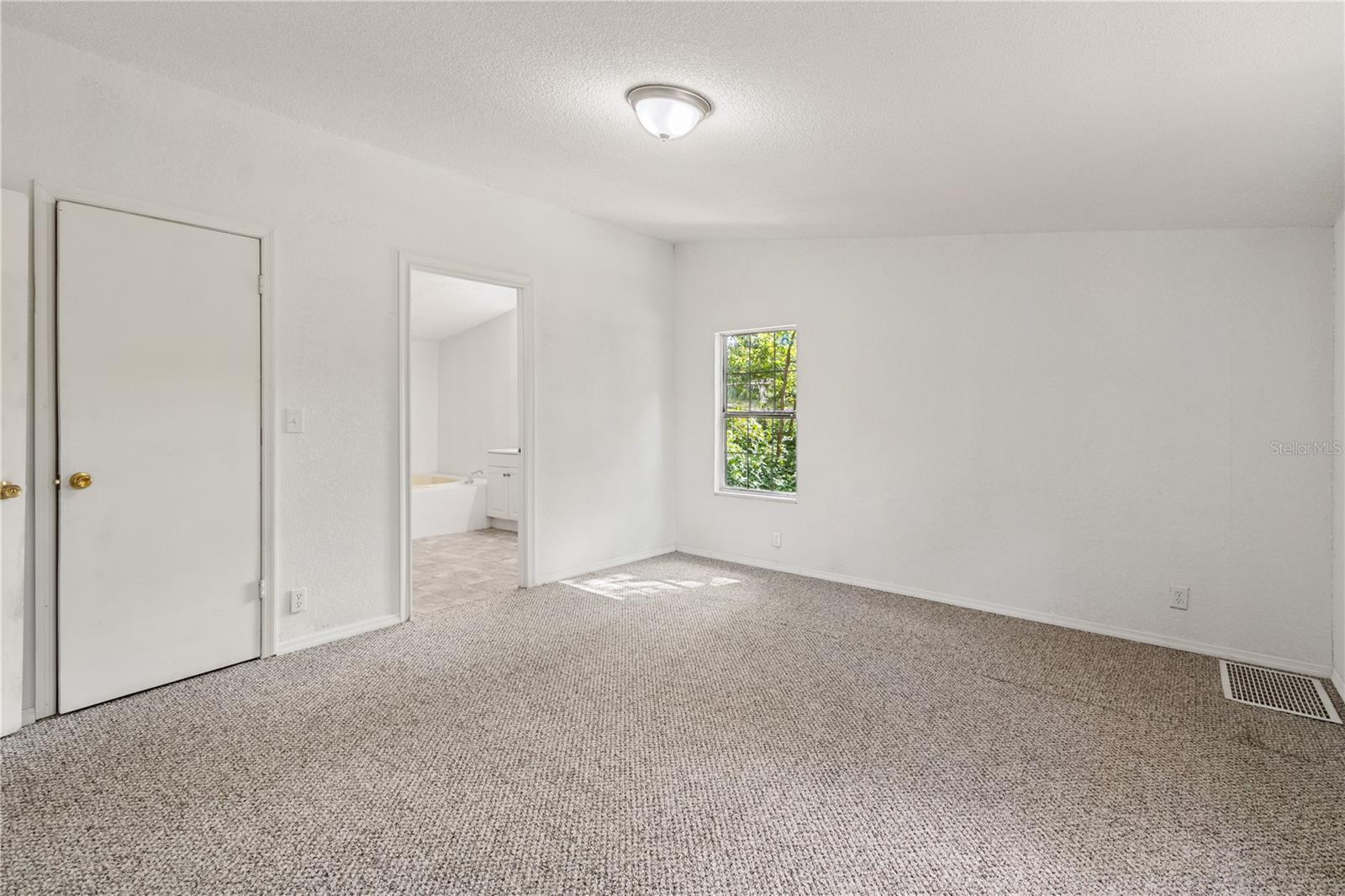 LAKE WEIR HEIGHTS - Residential