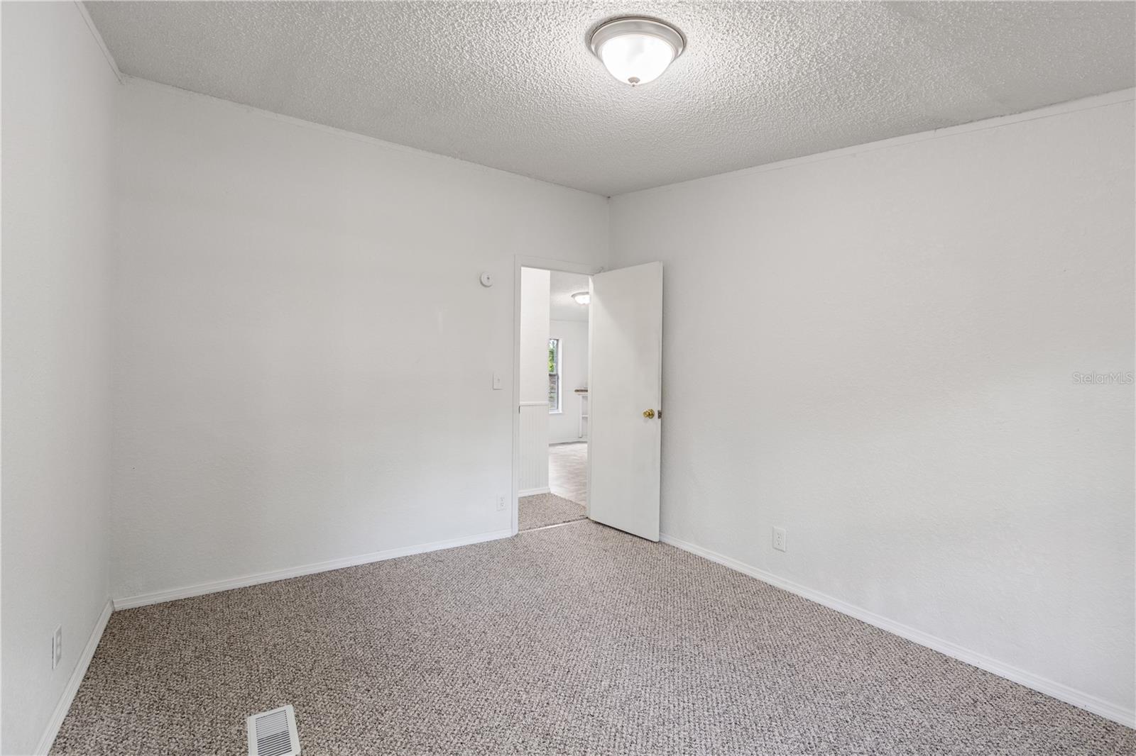 LAKE WEIR HEIGHTS - Residential