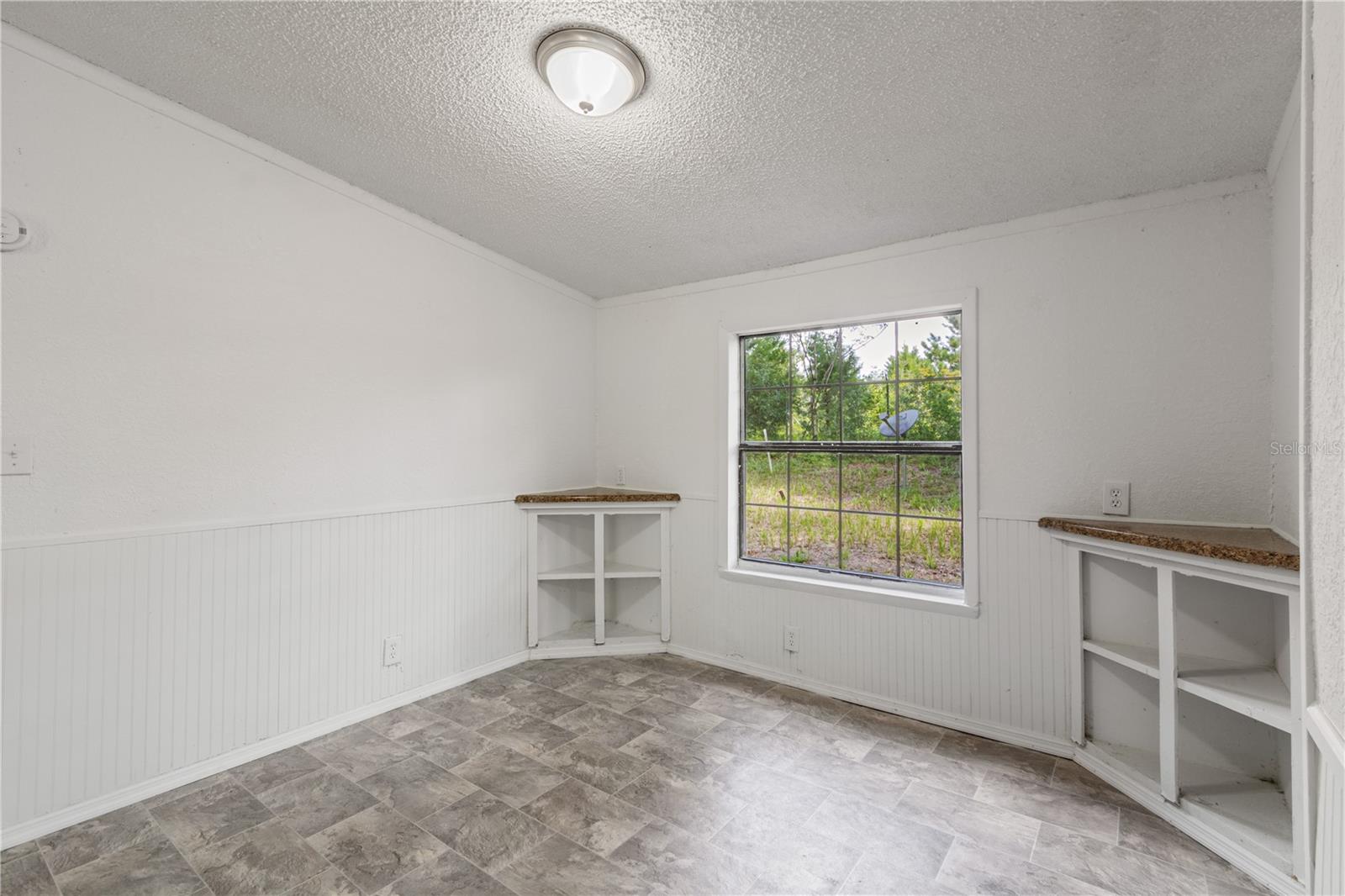 LAKE WEIR HEIGHTS - Residential