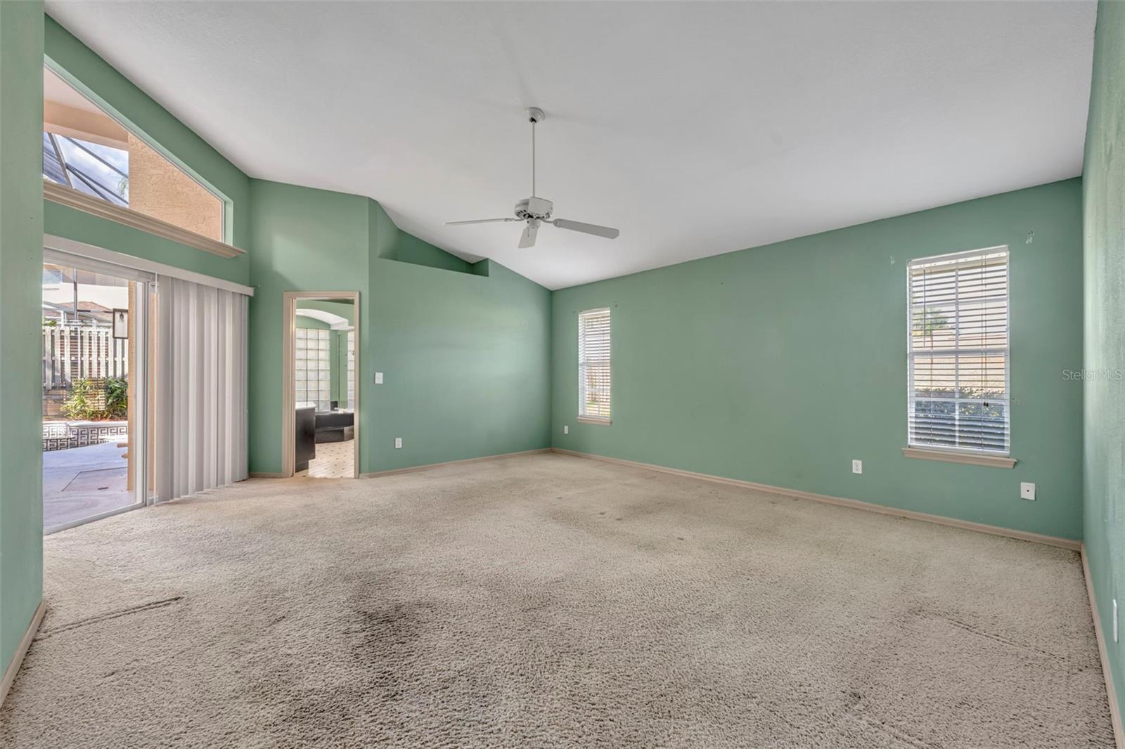 HOWELL CREEK PARK PH 1 - Residential