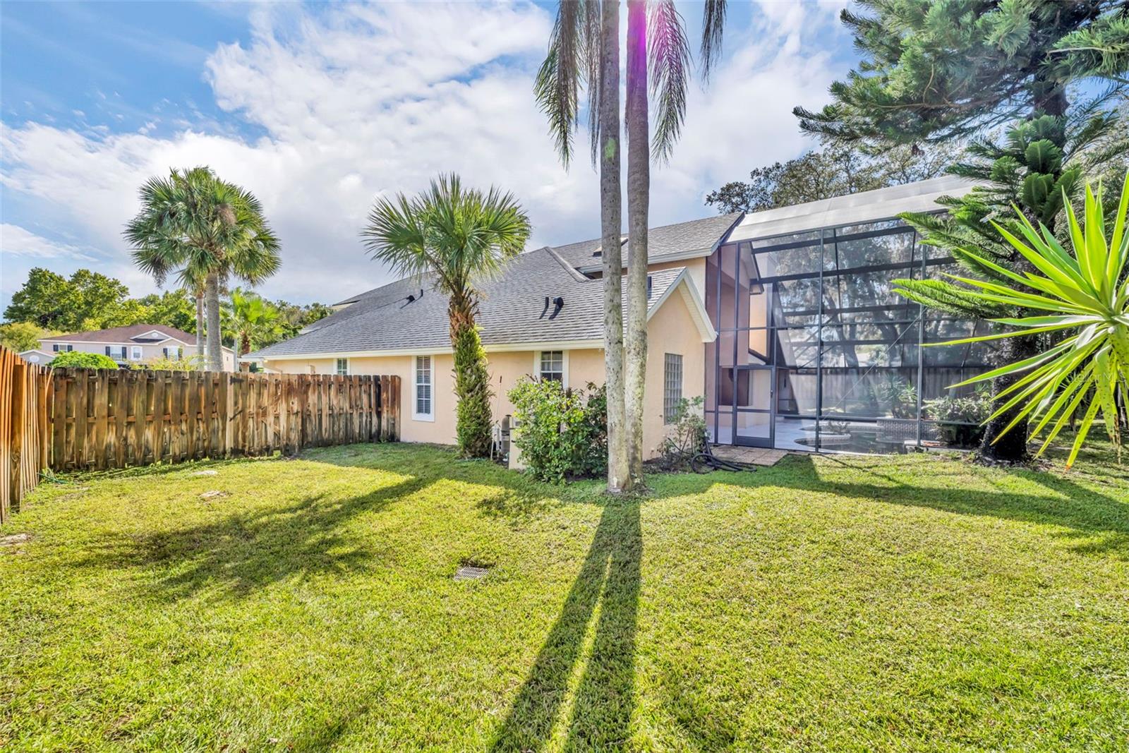 HOWELL CREEK PARK PH 1 - Residential