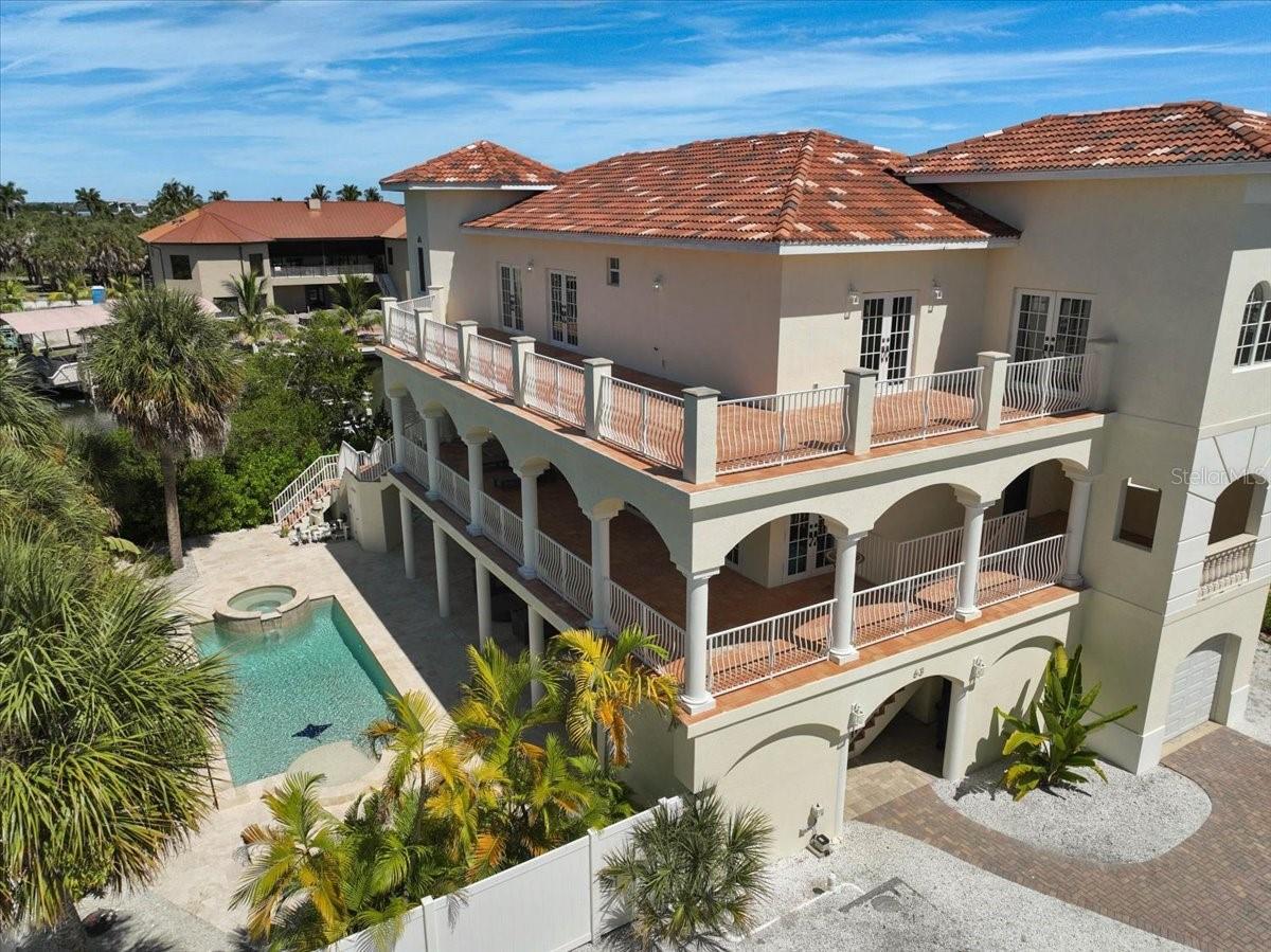63 PALM DRIVE