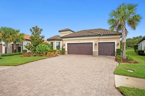 Photo of 3214 Forsythia Drive, Odessa, FL 33556 (MLS # TB8397657)