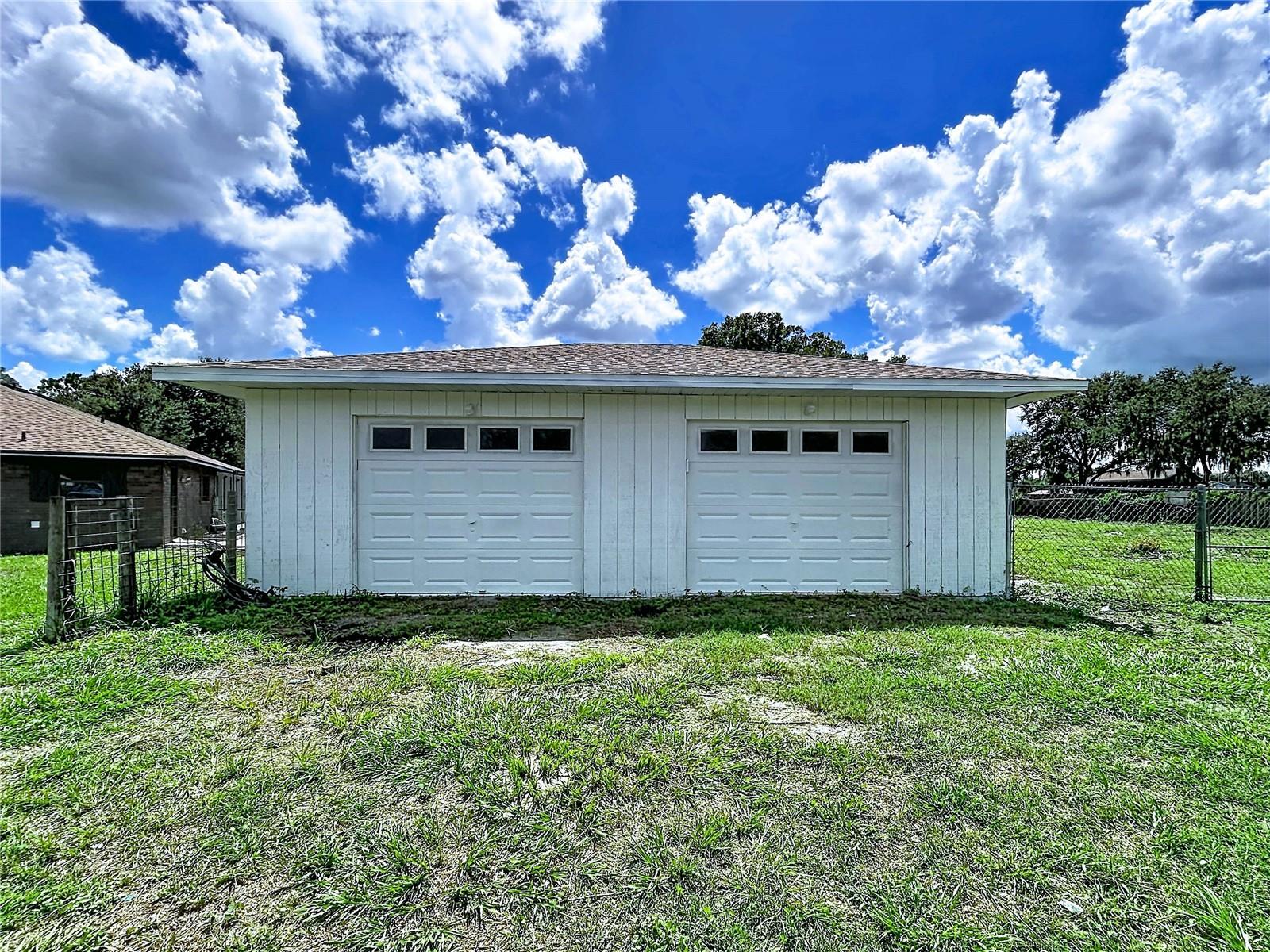 4129 FOX RIDGE BOULEVARD