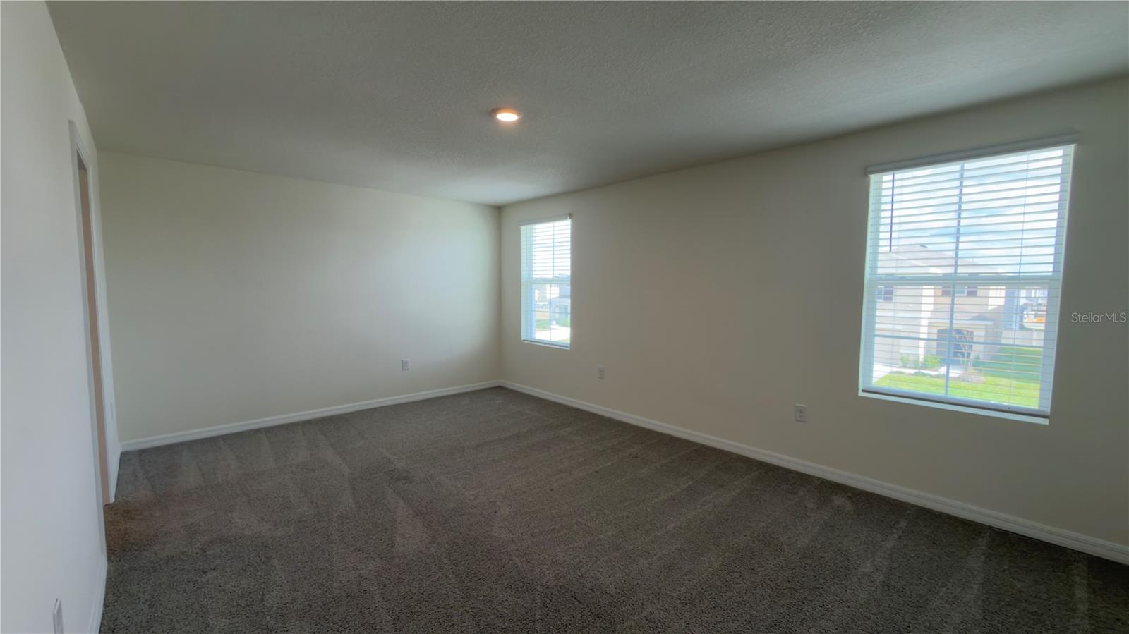 OCALA CROSSINGS SOUTH PH ONE - Residential Lease