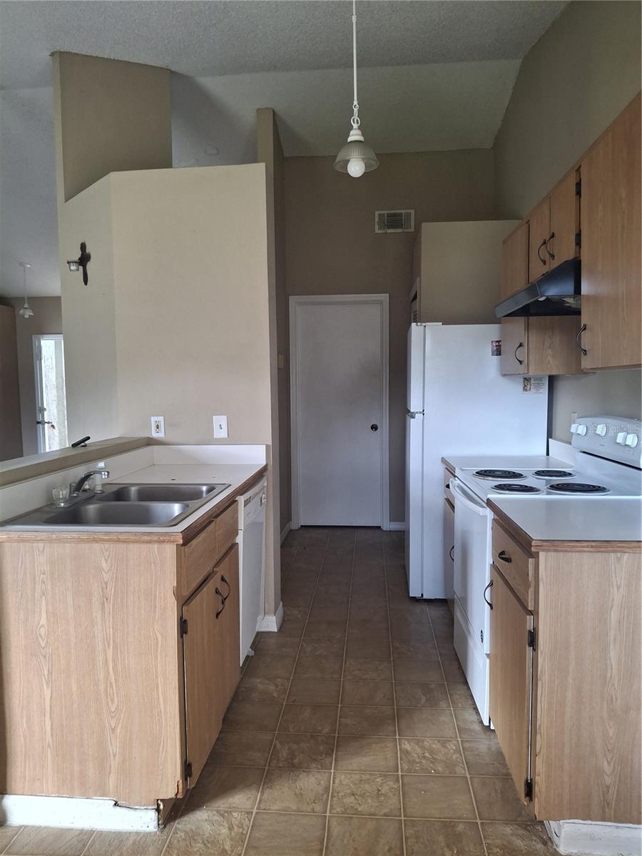 DELTONA LAKES UNIT 51 - Residential