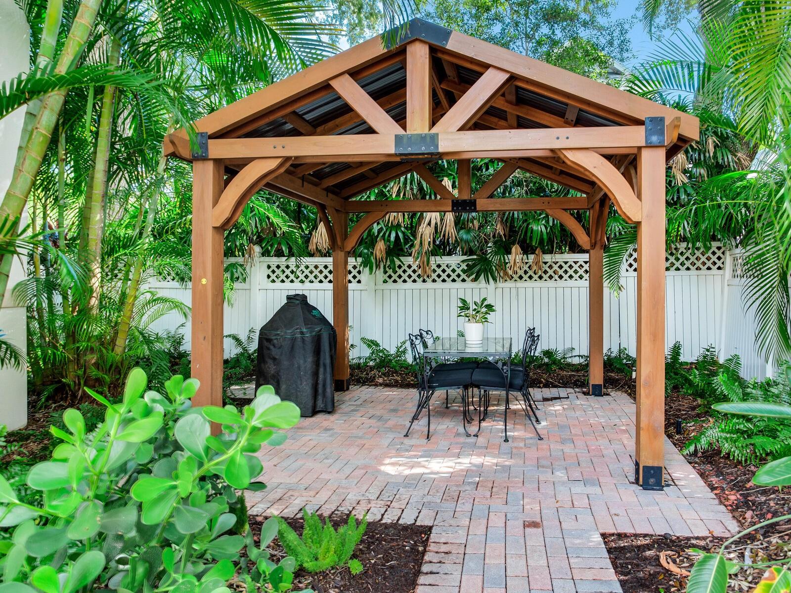 SUNSET PARK ISLES DUNDEE 1 - Residential Lease