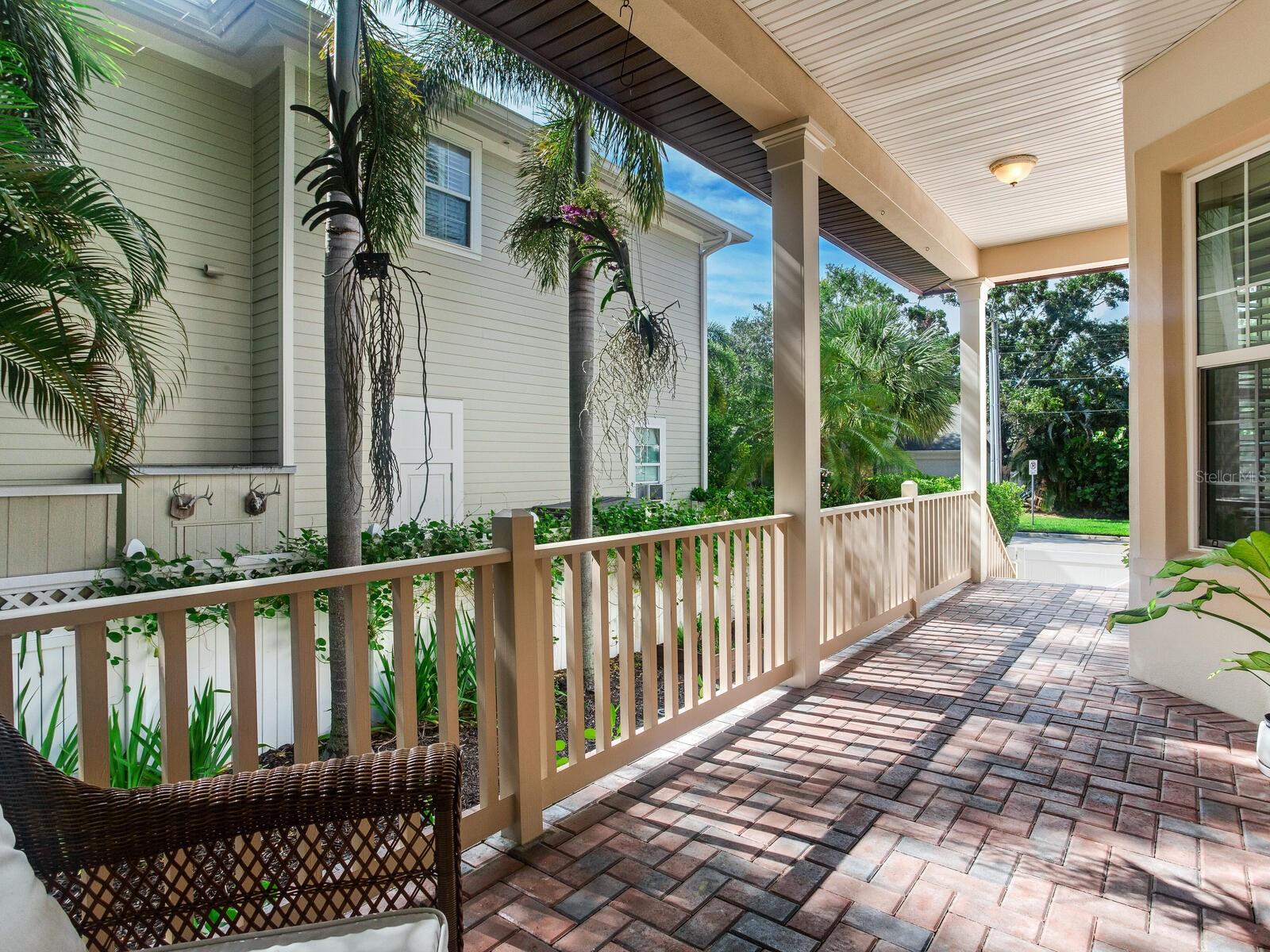 SUNSET PARK ISLES DUNDEE 1 - Residential Lease