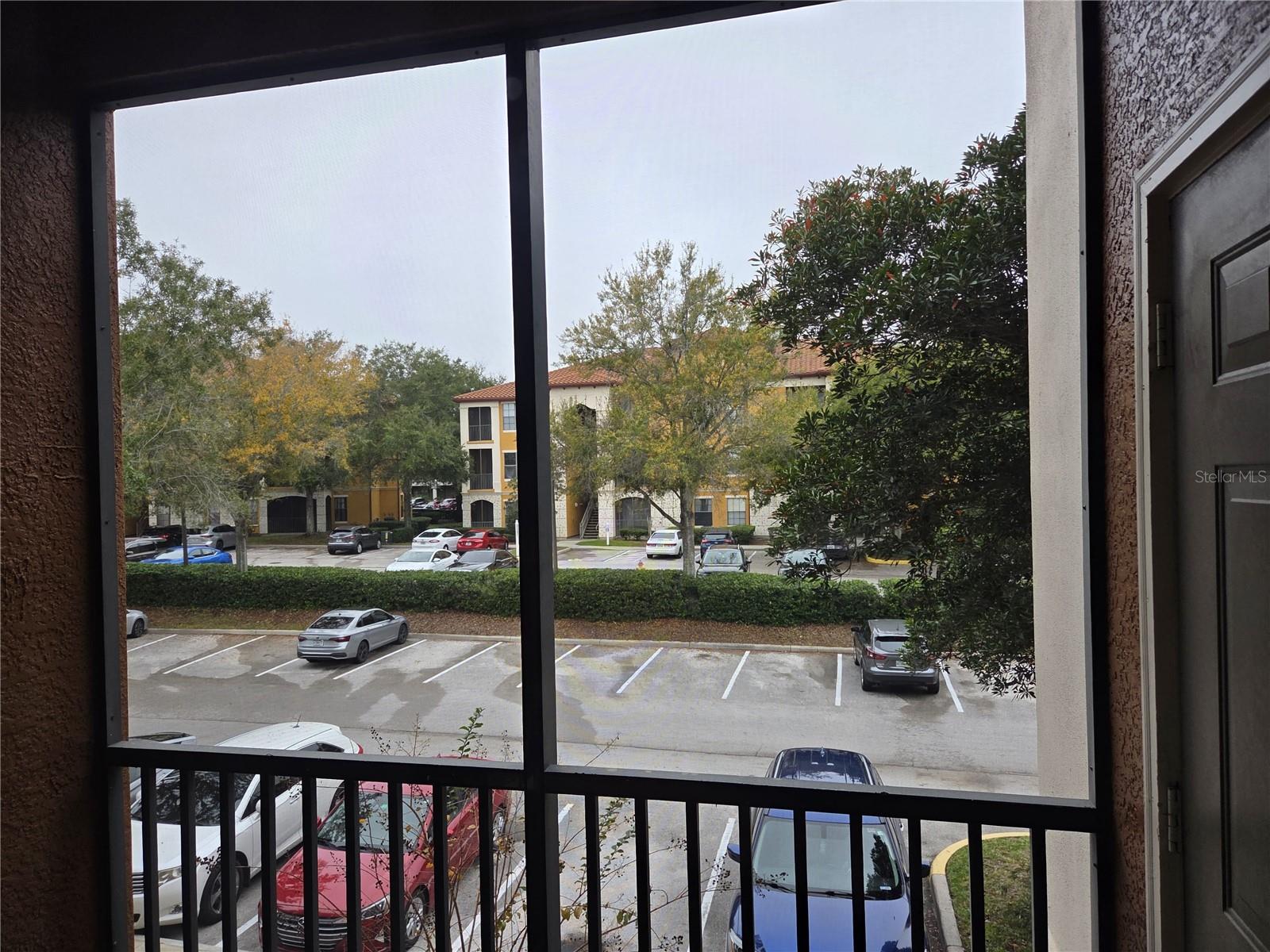 SERENATA CONDO - Residential