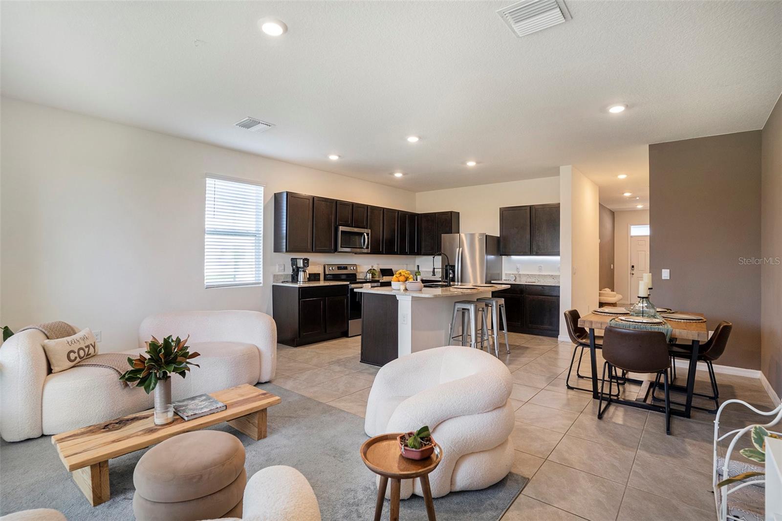 MANGROVE POINT PH 1 - Residential